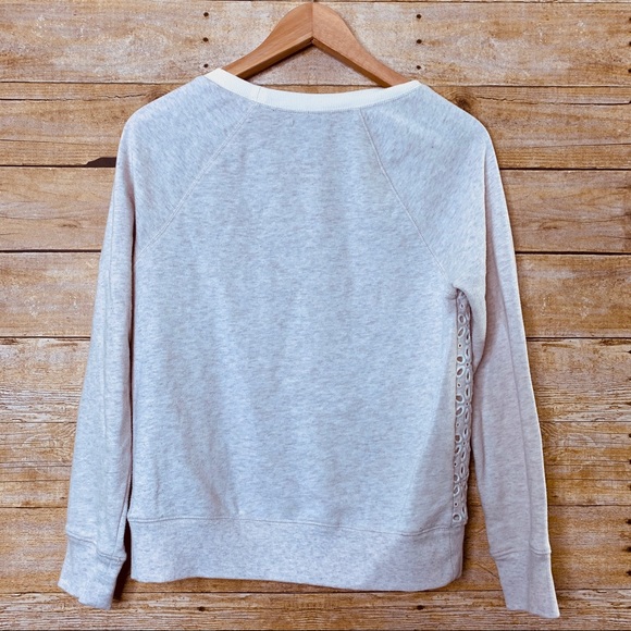 Halogen Sweater Cream Eyelet Floral Design Size XS - Picture 3 of 6